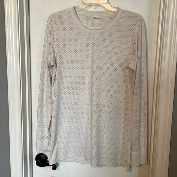 🌙Zyia🌙 White top - Picture 1 of 5